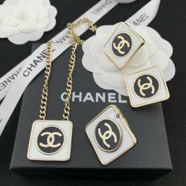 Picture of Chanel Sets _SKUChanelearing&necklace5jj46192
